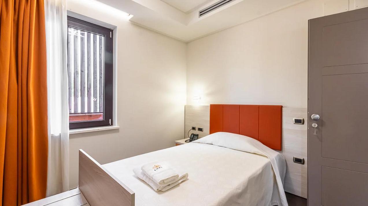 Lual Bleisure Hotel Pofi المظهر الخارجي الصورة
